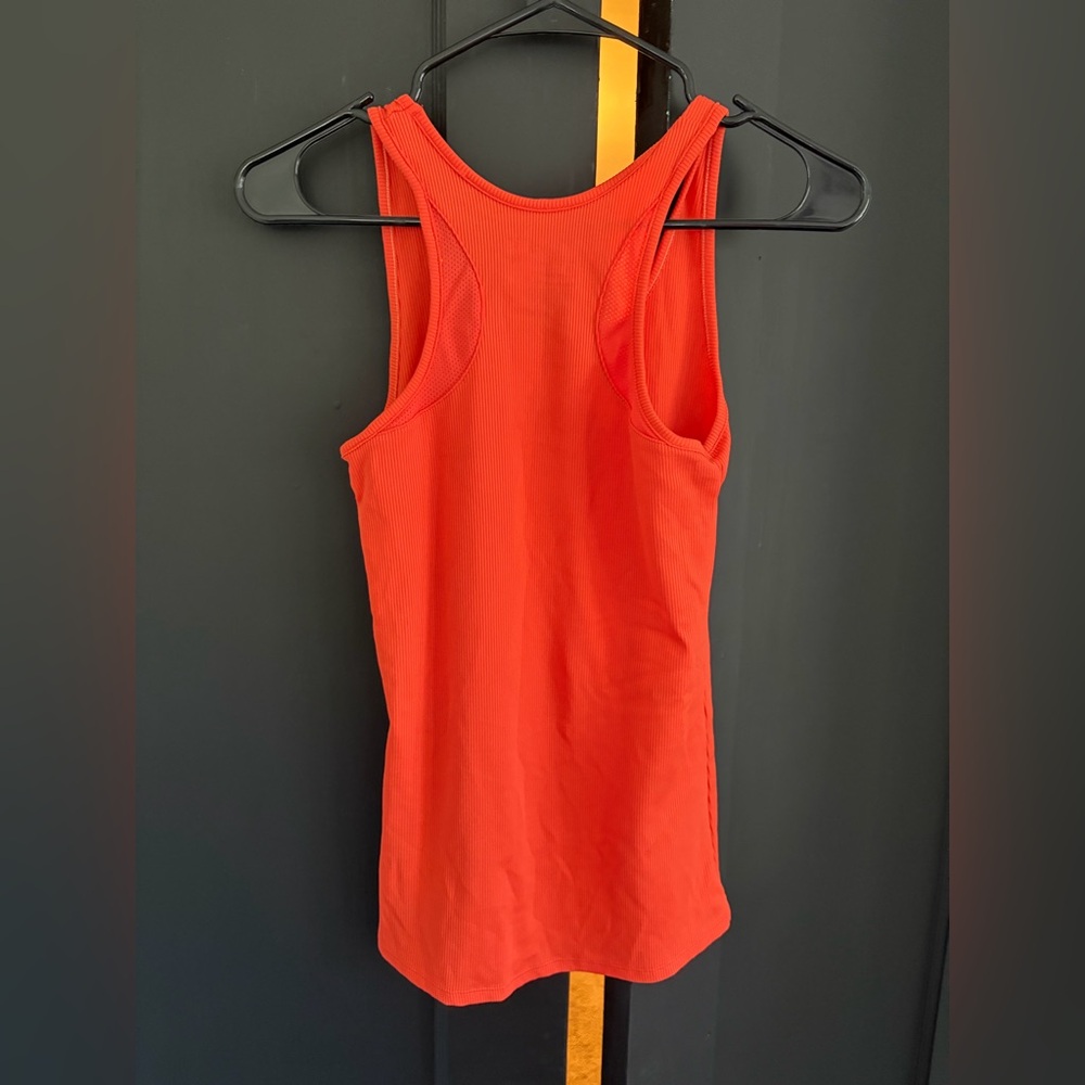 Under Armour Vibrant Orange and vibrant pink Tank Tops - Picture 6 of 9
